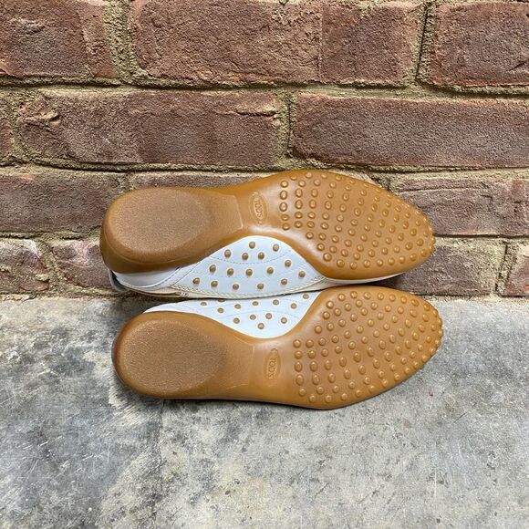Tod’s White & Cream Leather Sneaker Size 7 - Picture 7 of 11